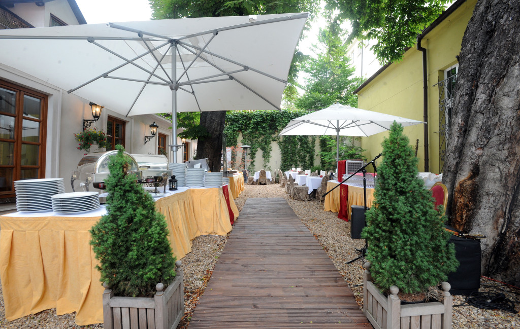 summer-garden