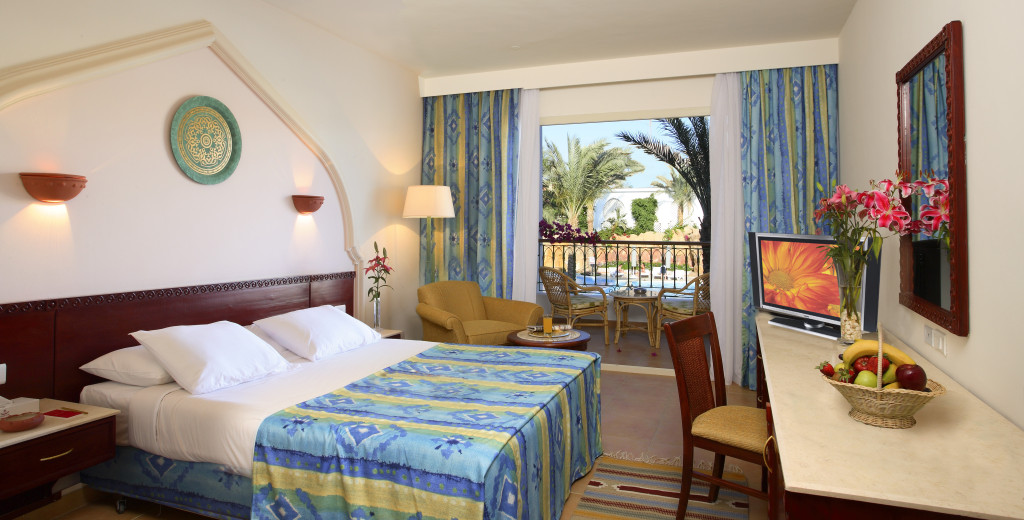 44-Double-bedroom